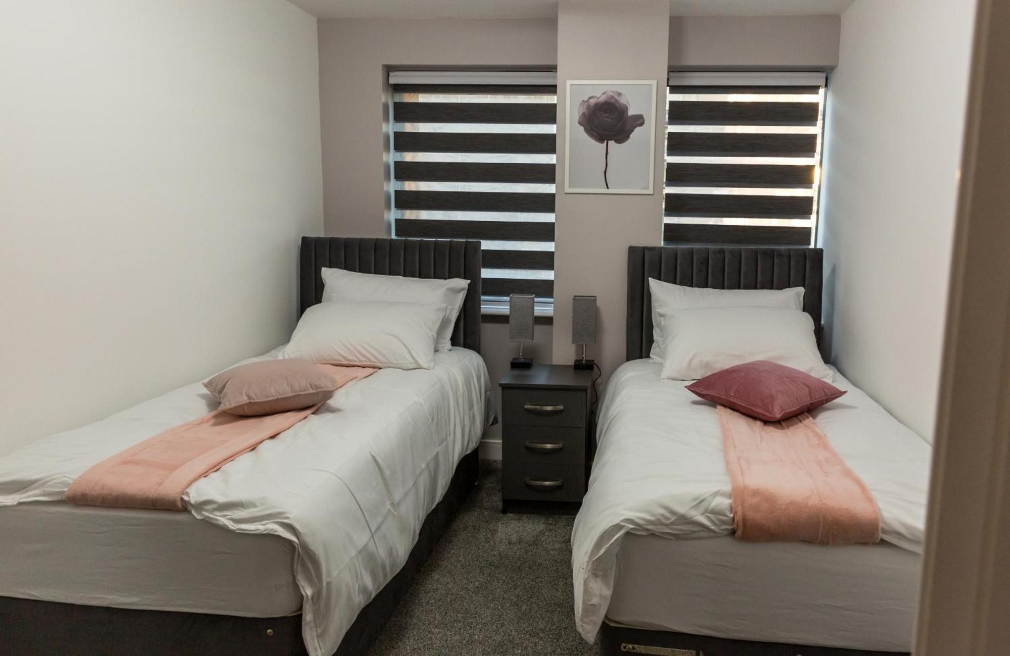 Sweet Stay, 2 Bed Apartment برمنغهام الغرفة الصورة