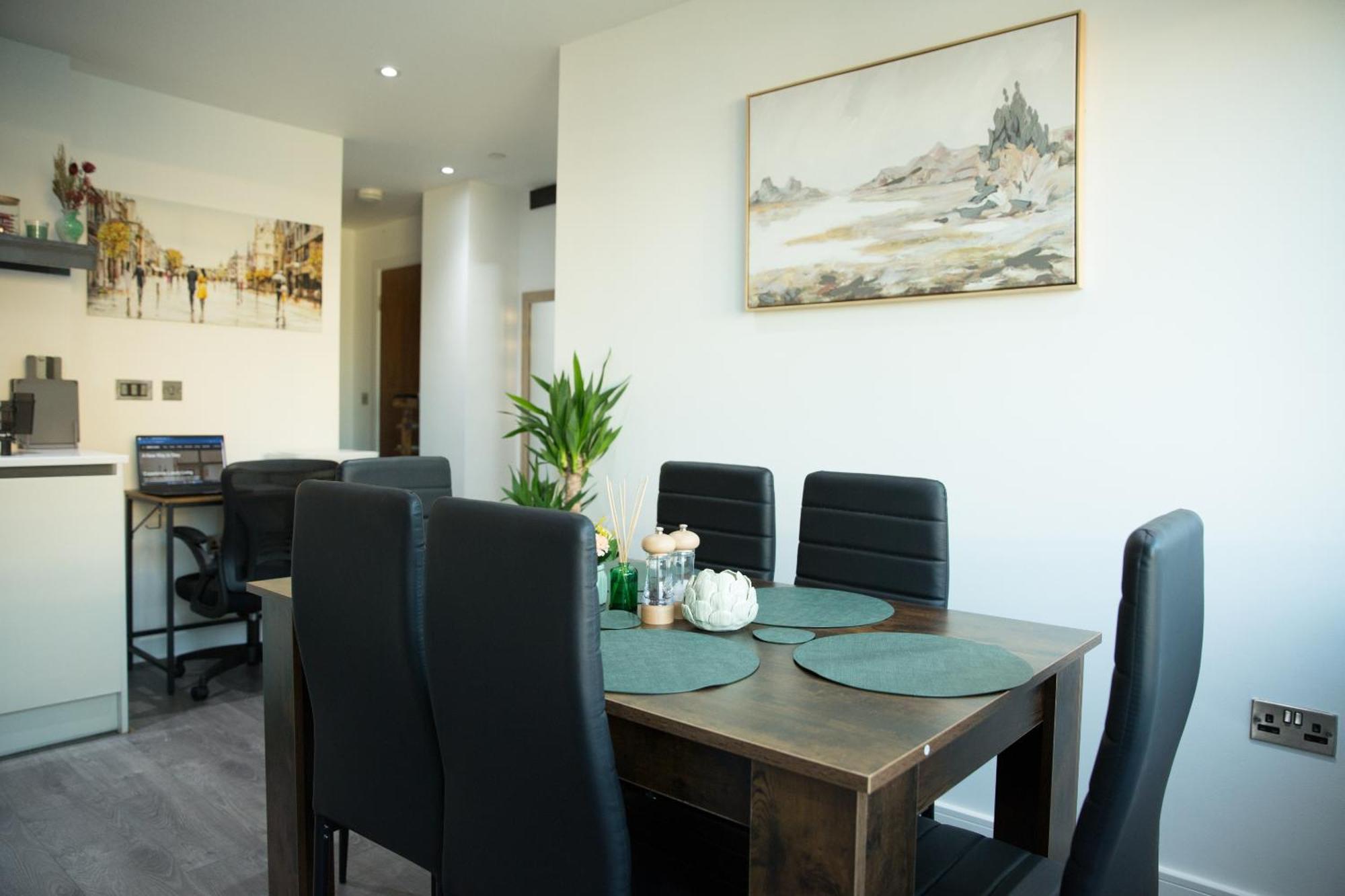 Sweet Stay, 2 Bed Apartment برمنغهام الغرفة الصورة